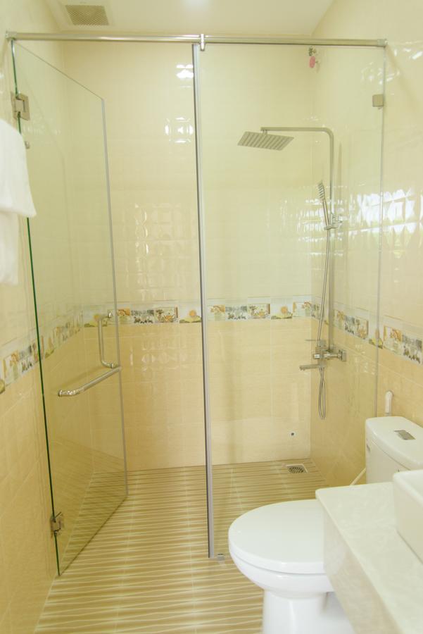 Hung Long Hotel Ben Tre Экстерьер фото